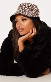 Hats Women S Hats Headwear Prettylittlething Usa Outfits With Hats Hats For Women Hat Fashion