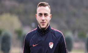 Baris yilmaz, 21, türkiye ankara keçiörengücü, 2020'den beri sol kanat piyasa değeri: Baris Alper Yilmaz Adim Adim Besiktas A Timeturk Haber