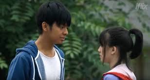 Saya harap film dua garis biru bisa diterima oleh masyarakat indonesia. Inilah Link Download Film Dua Garis Biru Full Movie
