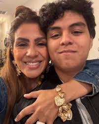 Erika Cabada (@erikacabada) · Instagram 照片和视频