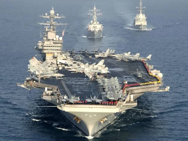 EE.UU. envía tercer portaaviones y casi 10.000 soldados a Oriente Medio