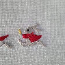 今製作中の刺繍アニメのうさぎってこんな感じ 小さくしすぎて なにかわからなく見えるので ちょっともったいないなと 先日の動画の あんな感じです 寄り画面いれなくちゃ 刺繍 刺繍アニメ うさぎ 手作り embroidery art embroidery designs