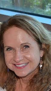 Amber Lugten's Instagram, Twitter & Facebook