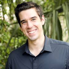 Salvadore Dalí visits Sigmund Freud in City Repertory Theatre's production  of 'Hysteria'