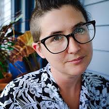 Laura Salomone's Instagram, Twitter & Facebook