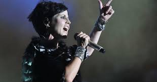 Dolores O Riordan Lead Singer Of The Cranberries Dies At 46 Dolores O Riordan Singer Irish Singers