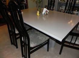 Renewing A Second Hand Kitchen Table With Paint Furniture Makeover Furniture Makeover Diy Kitchen Table Settings