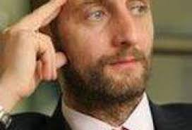 Dragos Damian se intoarce sef la Terapia