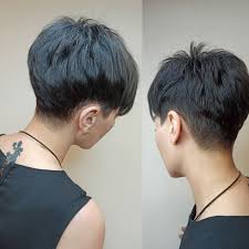 pin von adri ekkerd auf hairstyles kurze haare frisur ideen schone frisuren kurze haare haarschnitt kurze haare