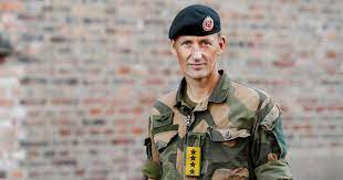 Den norske atlanterhavskomité har gleden av å invitere til årsmøteforedrag om «status for det norske forsvaret» ved forsvarssjef, general eirik kristoffersen. Arsmoteforedrag V Forsvarssjef Eirik Den Norske Atlanterhavskomite