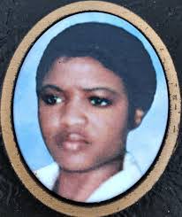 Lenora Ingram's Instagram, Twitter & Facebook