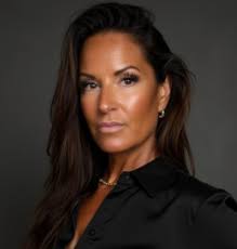 LISA BENBOW OF LCB INTERIOR DESIGN