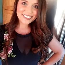 Laura Stutzman's Instagram, Twitter & Facebook