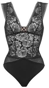 Epingle Sur Lingerie Dessous
