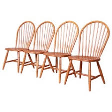 The furniture you select for your living room is not a decision that should be taken lightly. Ethan Allen Dining Room Set 1 For Sale On 1stdibs