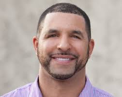 Brad Connelly's Instagram, Twitter & Facebook