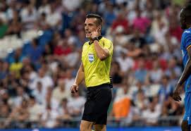 (physics, electrics) alternative form of var. El Sueldo De Los Arbitros Sube Con El Var Ultimas Noticias De Deportes Cadena Ser