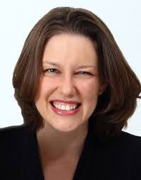 Lisa Callender's Instagram, Twitter & Facebook