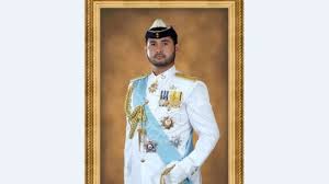 Asal usul perkataan johor diambil dari perkataan arab jauhar yang bermaksud permata berharga. Bergelimang Harta Ini Lima Fakta Pangeran Malaysia Yang Traktir Seluruh Pengunjung Mall Tribun Jogja