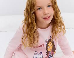 Pandi 1juta.id Projects :: Photos, videos, logos, illustrations and  branding :: Behance