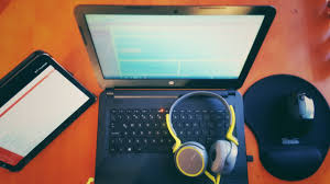 You do not pay anything extra and your purchase helps support my work. Top 8 Best Laptops For Music Production Under 500 In 2021 Reviews And Comparison Binarytides