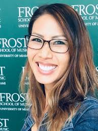 Graduating Student Spotlight! 🎓🥳 For our final student spotlight we  highlight Masters/equivalency student Denby Dung Cabaldon. A clarinetist  from Honolulu, Hawaii , Denby will be completing her internship at Holtz  Children's Hospital