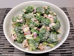 Easy Broccoli Salad With Bacon Keto And Low Carb With Broccoli Florets Bacon Pine Nuts Mayonnai Easy Broccoli Salad Broccoli Salad Low Carb Broccoli Salad