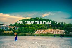Taman tema ini merangkumi taman tema air dan kering yang sesuai untuk anda seisi keluarga untuk aktiviti malam di batam pula, kami cadangkan anda ke pusat membeli belah, nagoya hill. 7 Destinasi Wisata Kota Batam Yang Keren Dan Wajib Dikujungi Travel Dream Co Id