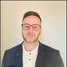 A fabulous evening at the Social Care Awards and really lovely to connect  with the inspirational Amanda Smith and Lisa Vile 💚 . Celebrating  everything fantastic about social care