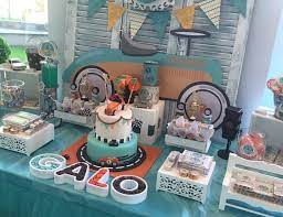 Vintage Cars Birthday Vrooooom With Galo Catch My Party Vintage Car Birthday Cars Theme Birthday Party Vintage Car Party