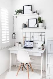 Cute Desk Decor Ideas For Your Dorm Or Office Desk Decor Ideas Cute Chic Offi Minimalist Living Room Design Minimalist Home Decor Minimalist Living Room