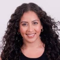 Sarah Samson's Instagram, Twitter & Facebook