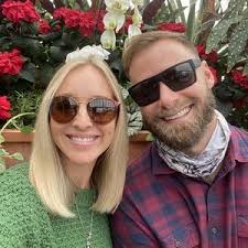 Sheena Allman and Brian Revak's Wedding Registry