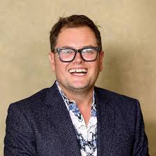 Alan Carr announces 'mind-blowing' news as he lands deal for TWO ITV series  at once