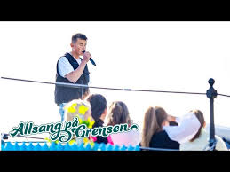 Allsang på grensen 2020 spilles inn hver onsdag i sommer fra 24. Adam Gryting Vinsjan Pa Kaia Allsang Pa Grensen 2020 Chords Chordify