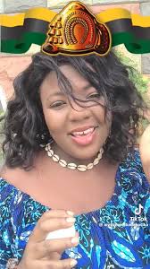 Loving this our Asante sister. The wig part dey sweet me papaa 😂 piaww 🟡  ⚫️ 🟢 #generations #OMG #uk #Love #PresidentsDay #GhanaNews #lifestyl #YK