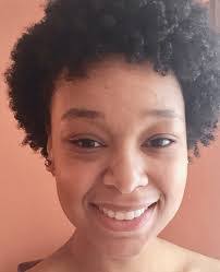 Raven Askew's Instagram, Twitter & Facebook