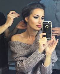 Fahriye Evcen Ozcivit Panosundaki Pin