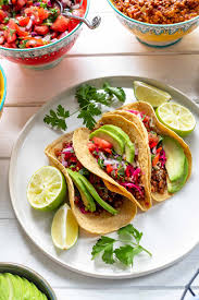 Pico de gallo can be used in much the same way as other mexican liquid salsas. Classic Pico De Gallo Mexican Salsa Recipe Elle Republic
