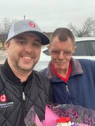 Hoping the piggy bank comes back! Anyone want to be my friend, my town is  called Downton