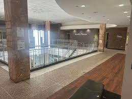 Brandon Sinor, AIC, AIS