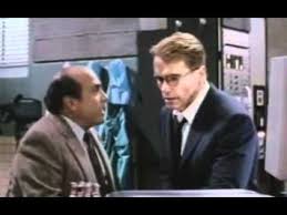 The film was released in the united states on november 23, 1994. Junior 1994 Trailer Youtube