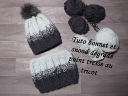 Tuto Bonnet Degrade Point Tresse Au Tricot Youtube Knitted Hats Cowl Neck Scarf Bonnets