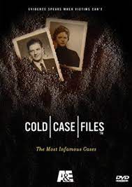 Cold case files is a reality legal show/documentary on the cable channel a&e network and the rebooted series on netflix. Cold Case Files Amazon De Bill Kurtis Dave Reichert Kathy Mills Melvyn Foster Robert D Keppel Randy Mullinax Beverly Himick Tommy Lenoir Bill Kurtis Dave Reichert Dvd Blu Ray