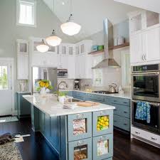 Selbstklebende folien oder spritzschutz aus glas. 75 Beautiful Bamboo Floor Kitchen With Gray Backsplash Pictures Ideas July 2021 Houzz