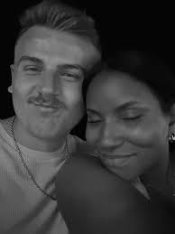 My little fam in one pic✌🏽Me, Josh and Baby S all covered by the precious  hand of Jesus. 2025, we are so ready for you!