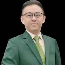 阿姨道路救陌生人請同事開堆高豬來幫忙