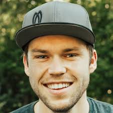 Spencer Lacy's Instagram, Twitter & Facebook