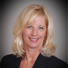 Kimberly Wink's Instagram, Twitter & Facebook