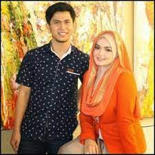 Download mp3 gratis ▶ seluruh cinta download lagu seluruh cinta dan streaming kumpulan lagu seluruh cinta mp3 terbaru gratis dan mudah dinikmati and full album. Lirik Lagu Siti Nurhaliza Cakra Khan Seluruh Cinta